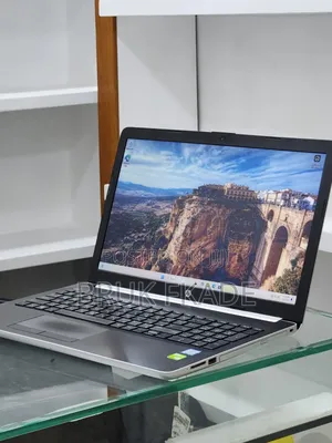 New Laptop HP Stream Notebook 8GB Intel Core i7 SSD 1T