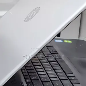 New Laptop HP Stream Notebook 8GB Intel Core i7 HDD 1T