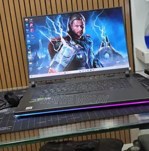 New Laptop Asus ROG Strix G17 16GB Intel Core i9 SSD 1T