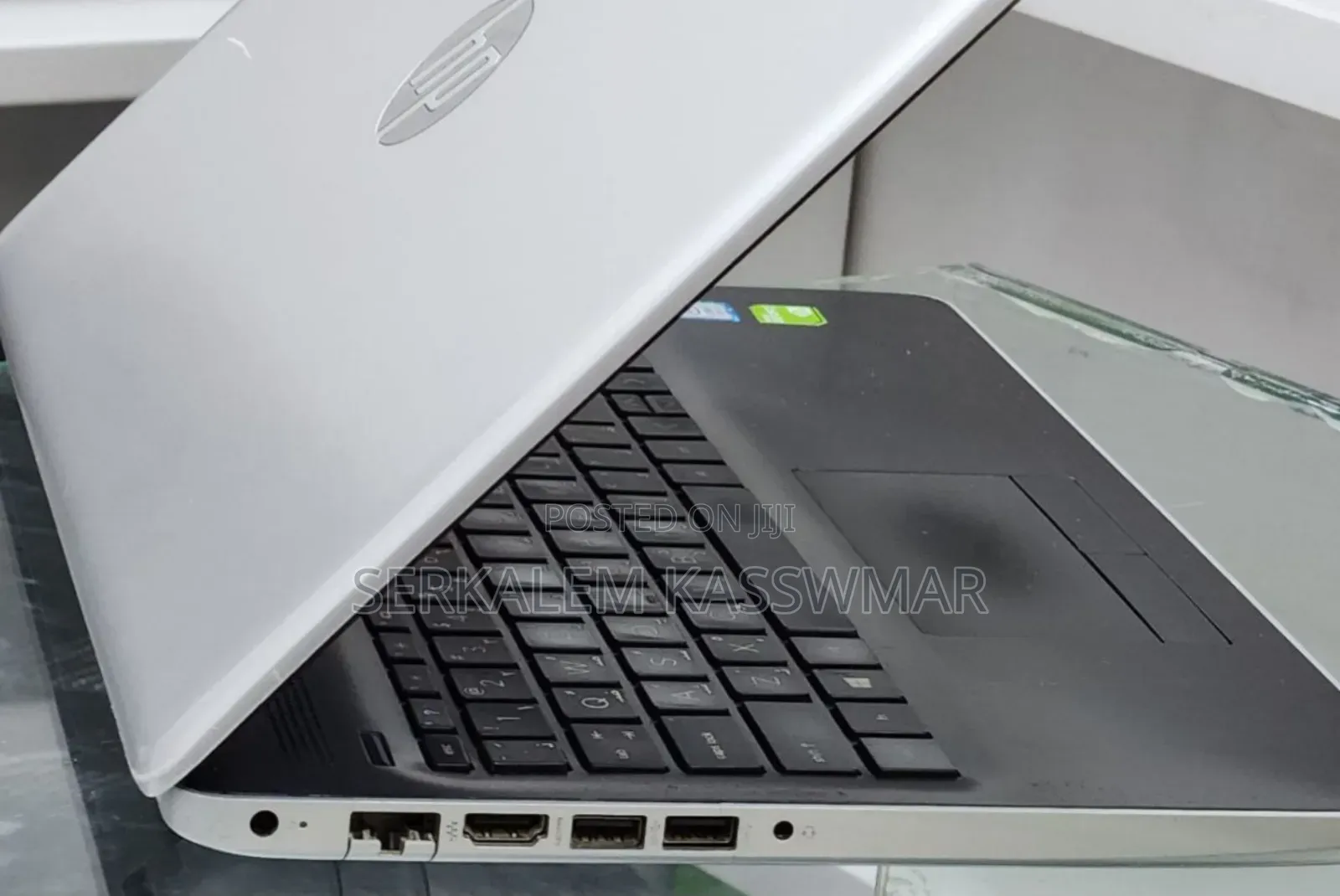 New Laptop HP Stream Notebook 8GB Intel Core i7 HDD 1T