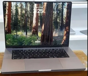 New Laptop Apple MacBook Pro M1 16GB Apple M1 Pro SSD 1T