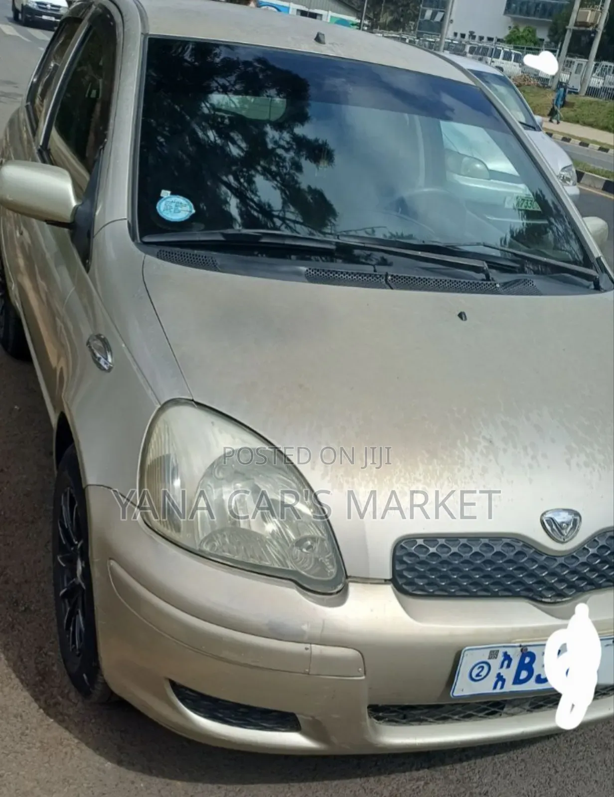 Toyota Vitz 2002 Blue
