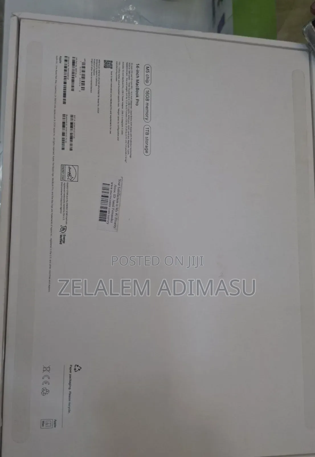 New Laptop Apple Macbook Pro 2025 M5 14-inch 16GB Apple M5 SSD 1T