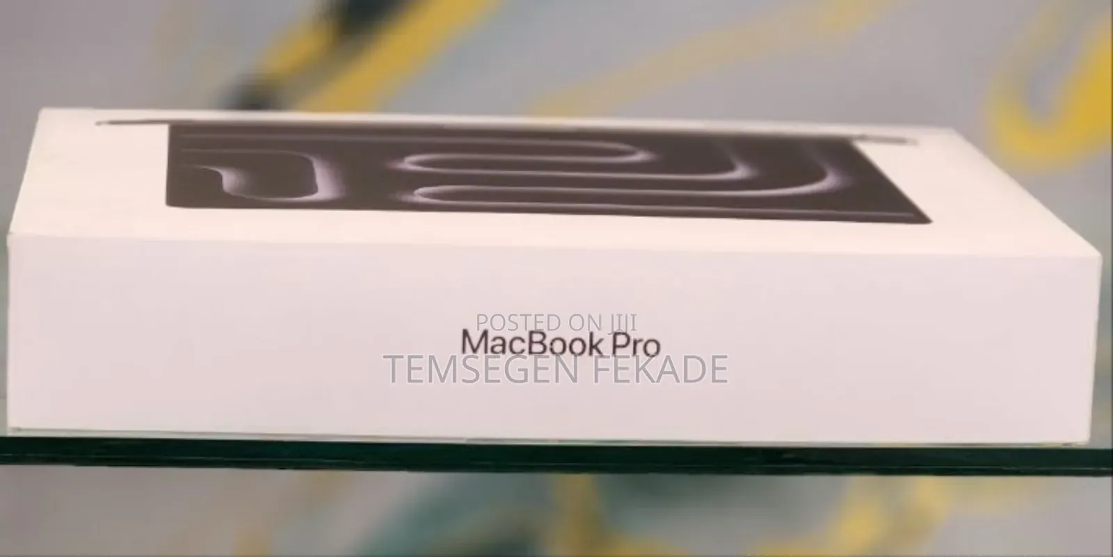 New Laptop Apple Macbook Pro 2025 M5 14-inch 16GB Apple M5 SSD 1T