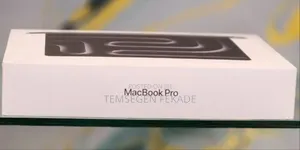 New Laptop Apple Macbook Pro 2025 M5 14-inch 16GB Apple M5 SSD 1T
