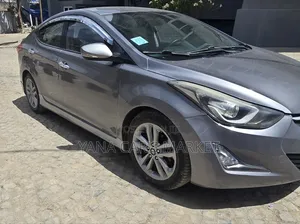 Hyundai Avante 2012 Gray