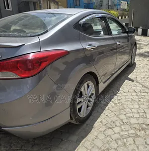 Hyundai Avante 2012 Gray