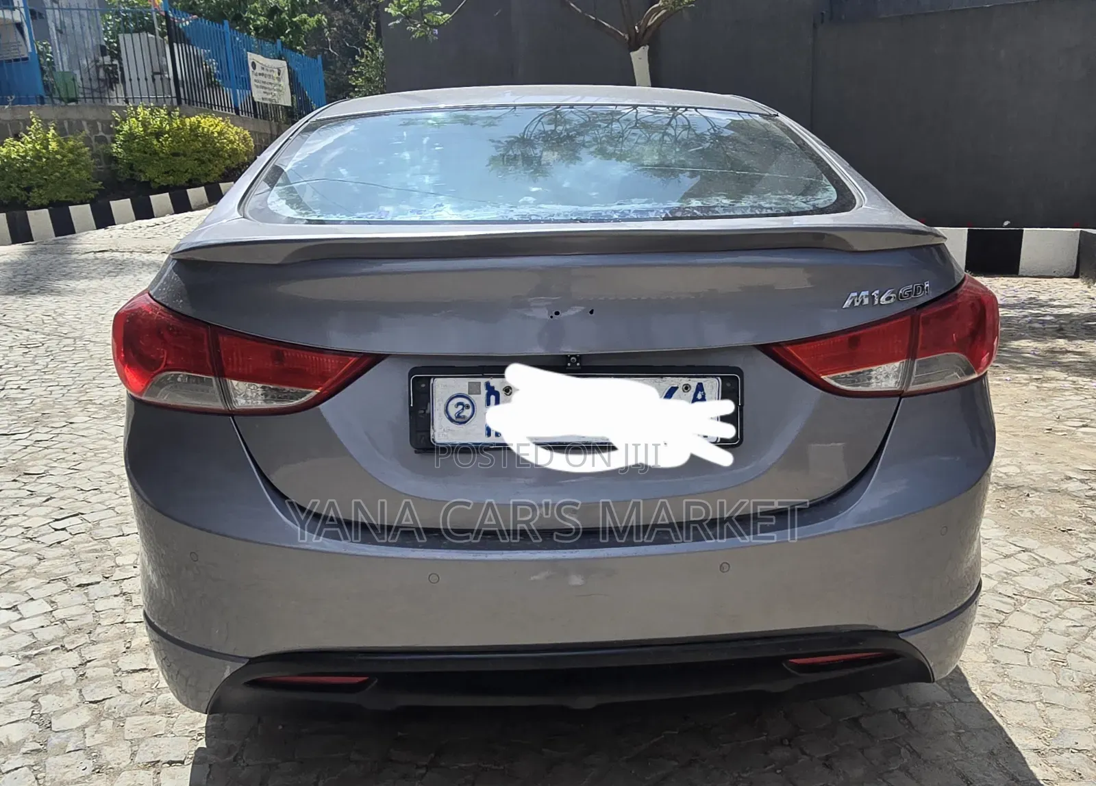 Hyundai Avante 2012 Gray