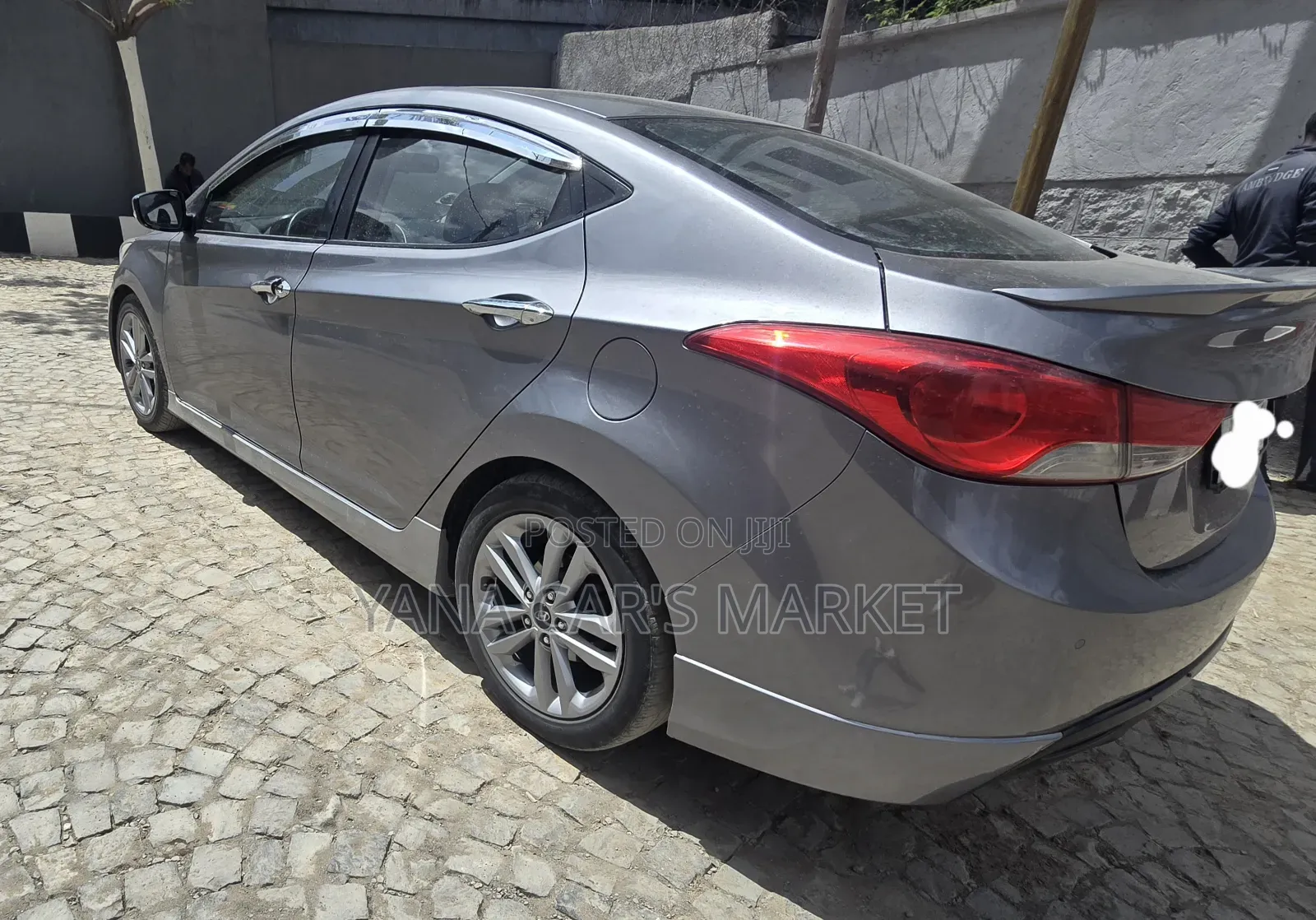 Hyundai Avante 2012 Gray