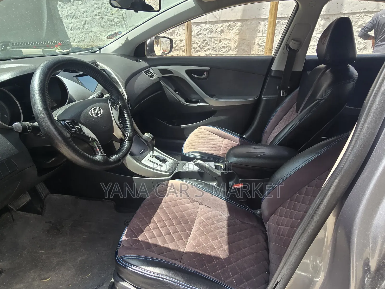 Hyundai Avante 2012 Gray