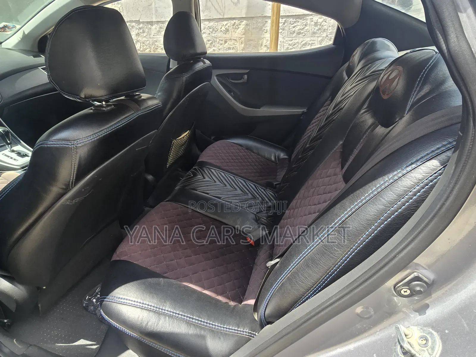Hyundai Avante 2012 Gray