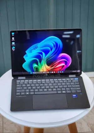 New Laptop HP OmniBook X Flip 14" 16GB Intel Core Ultra 7 SSD 1T