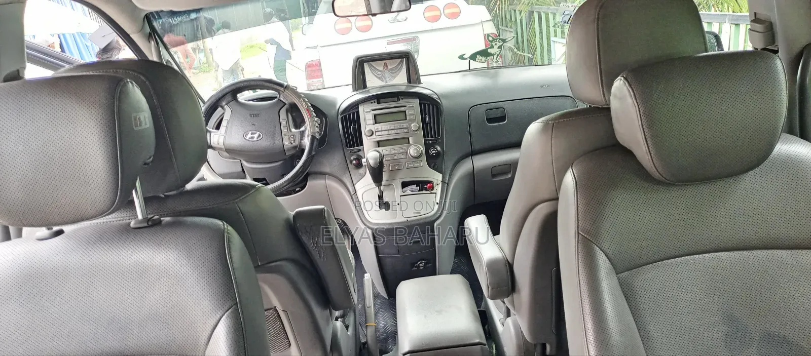Hyundai Starex 2015 Blue