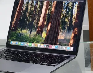 New Laptop Apple MacBook Pro M1 8GB Apple M1 SSD 256GB