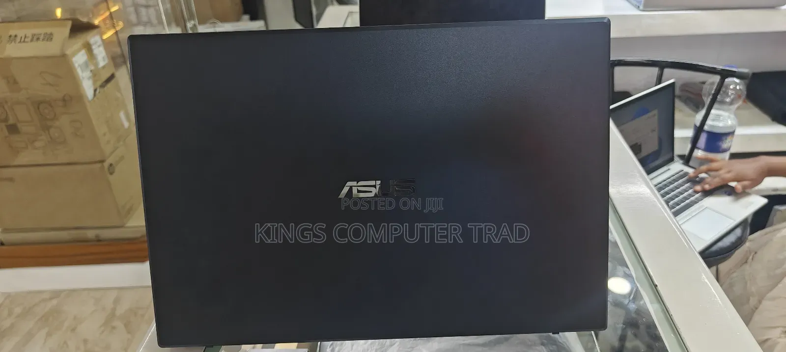 New Laptop Asus VivoBook 15 X505BA 8GB Intel Core i5 SSD 512GB