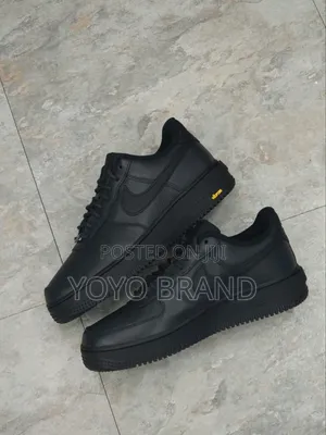 Nike Air Force 1gore-Tex Vibram Black Fashion Sneaker