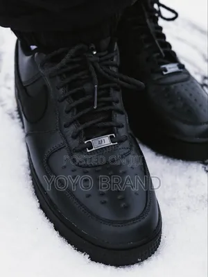Nike Air Force 1gore-Tex Vibram Black Fashion Sneaker