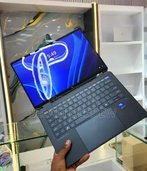 New Laptop HP OmniBook Ultra Flip 14" 16GB Intel Core Ultra 7 SSD 1T