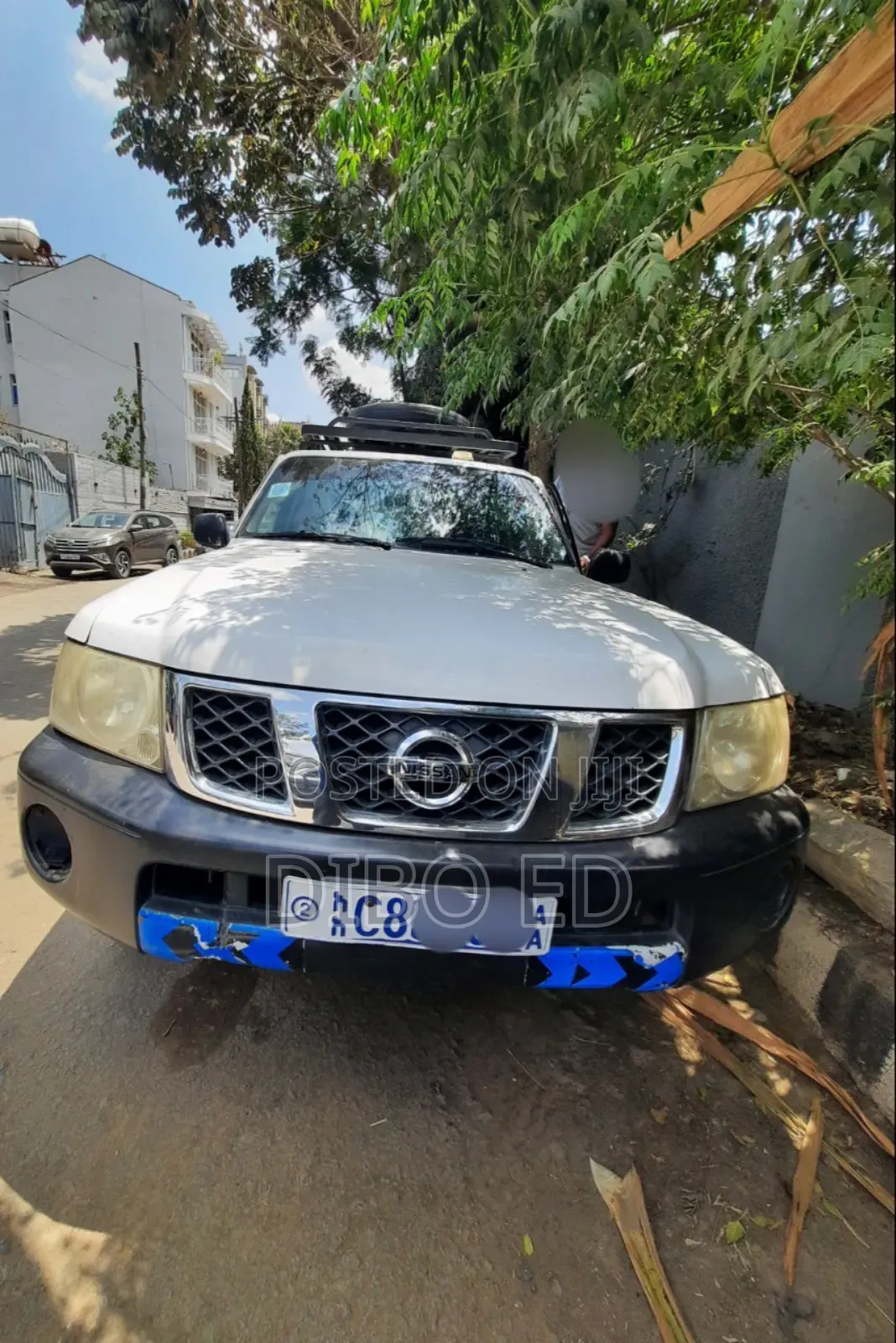 Nissan Patrol 2012 White