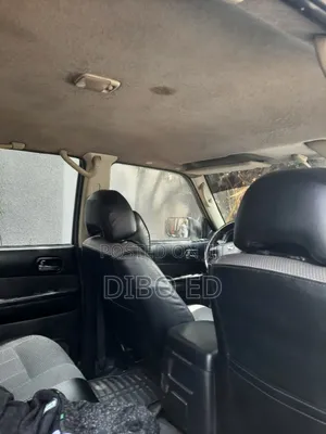 Nissan Patrol 2012 White