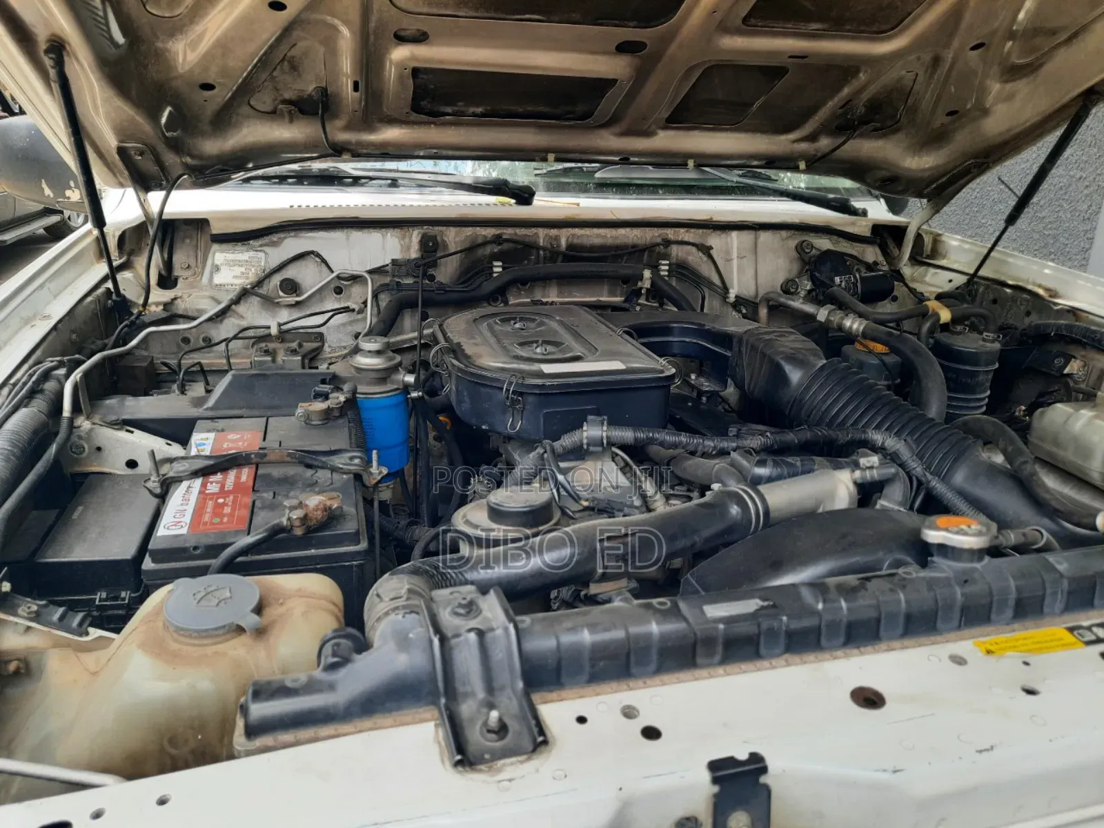 Nissan Patrol 2012 White