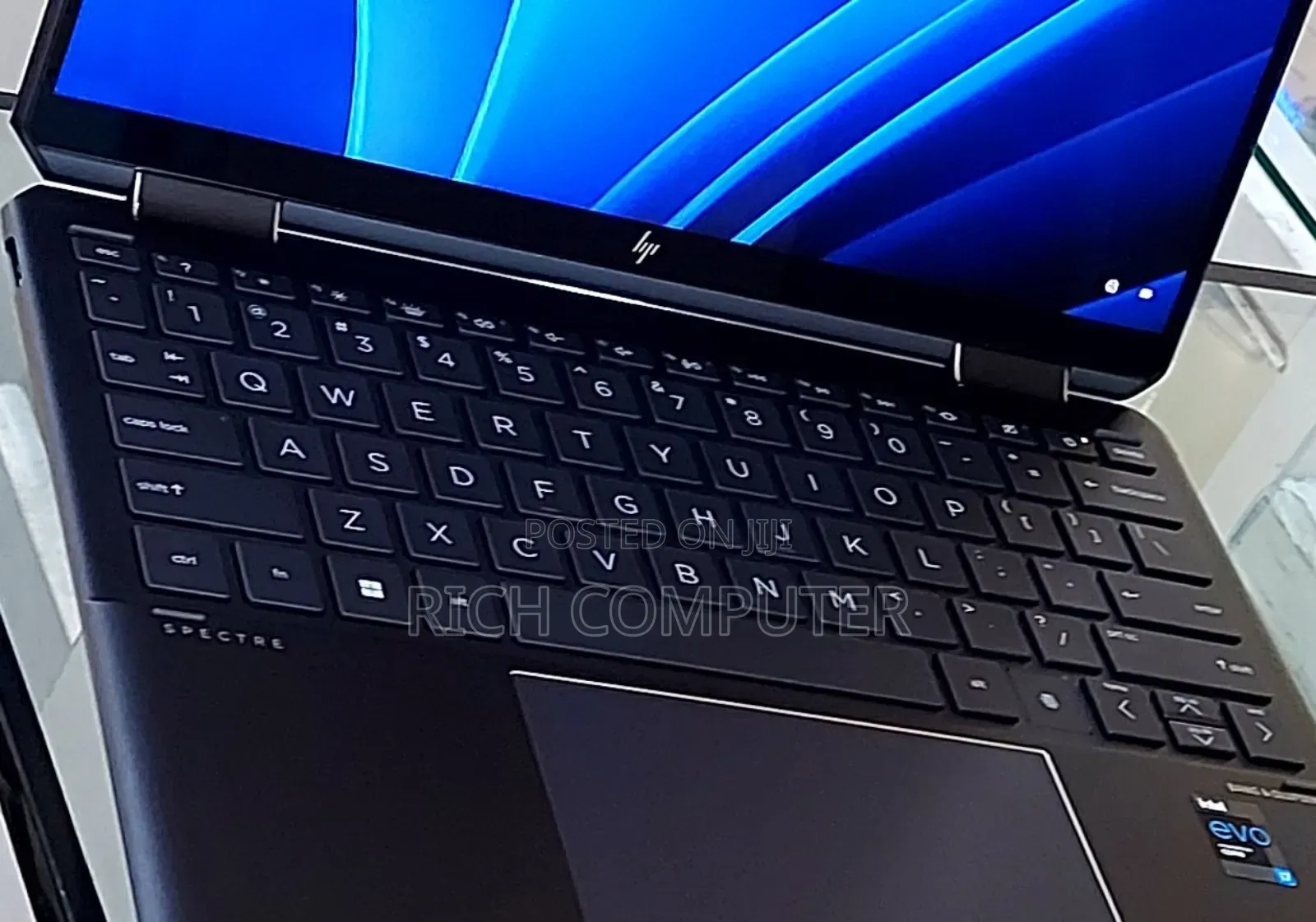 New Laptop HP Spectre X360 16GB Intel Core i7 SSD 1T