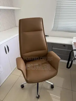Managerial and Guest Chair