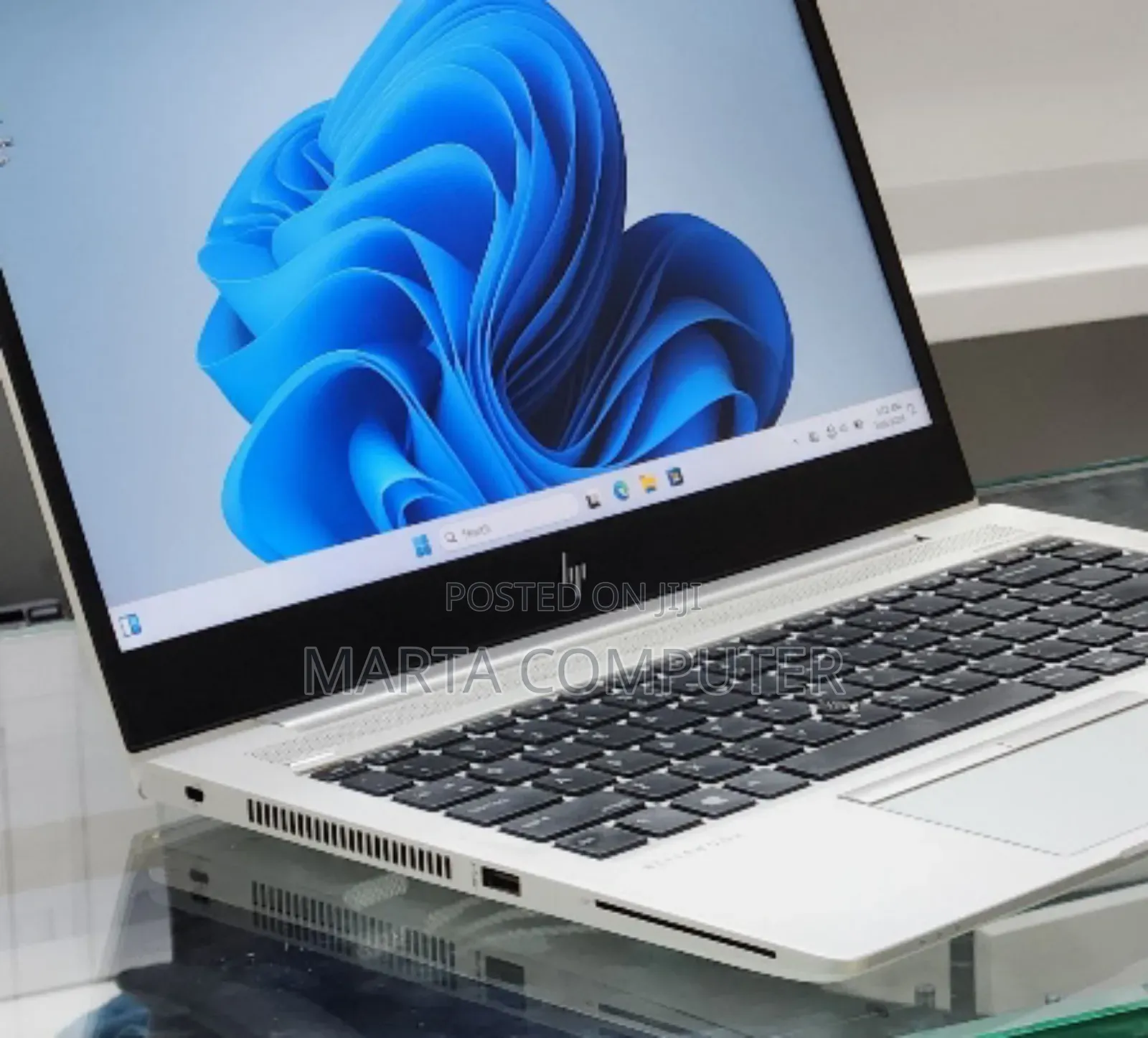 New Laptop HP EliteBook 840 G5 8GB Intel Core i7 SSD 512GB