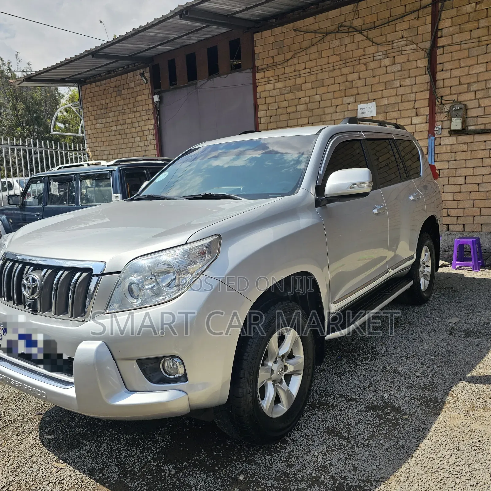 Toyota Land Cruiser Prado 2014 Silver