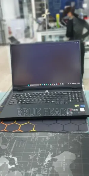 New Lenovo Legion Y7000P IRX9 Gaming Laptop 16GB Intel Core i7 SSD 1T