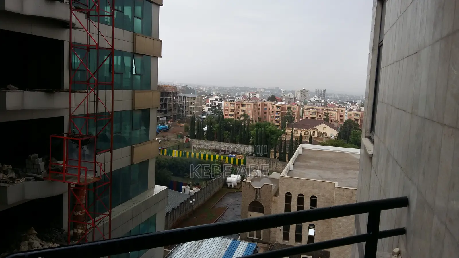Furnished 2bdrm Apartment in Boren Realestate, Nifas Silk-Lafto