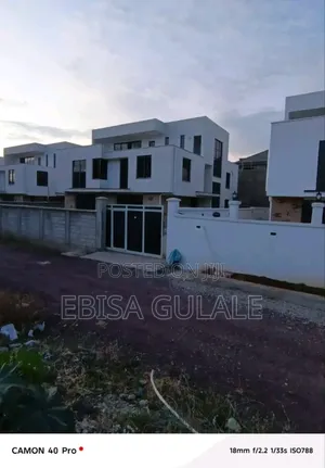 Furnished 6bdrm Farm House in Rooseta Real State, Yeka for sale
