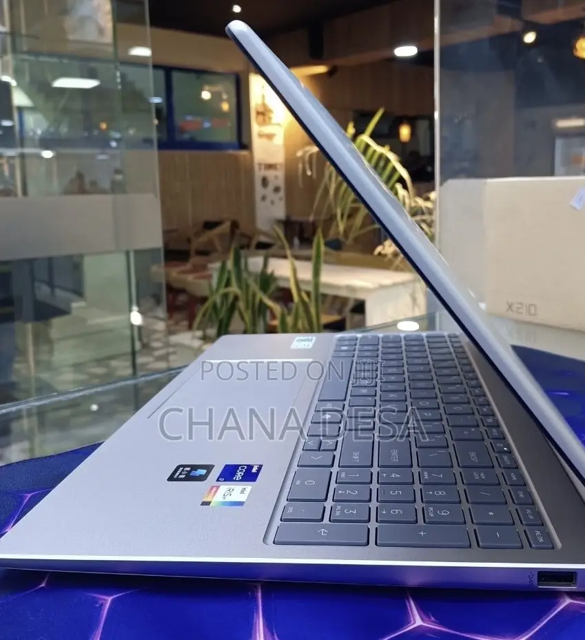 New Laptop HP Stream Notebook 16GB Intel Core i7 SSD 1T