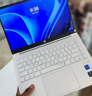 New Laptop HP Pavilion 14 16GB Intel Core i7 SSD 1T