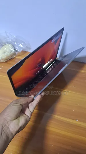 Laptop Apple MacBook Pro 2017 8GB Intel Core i5 SSD 500GB