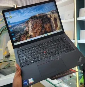 New Laptop Lenovo ThinkPad T14s G4 16GB Intel Core i5 SSD 256GB