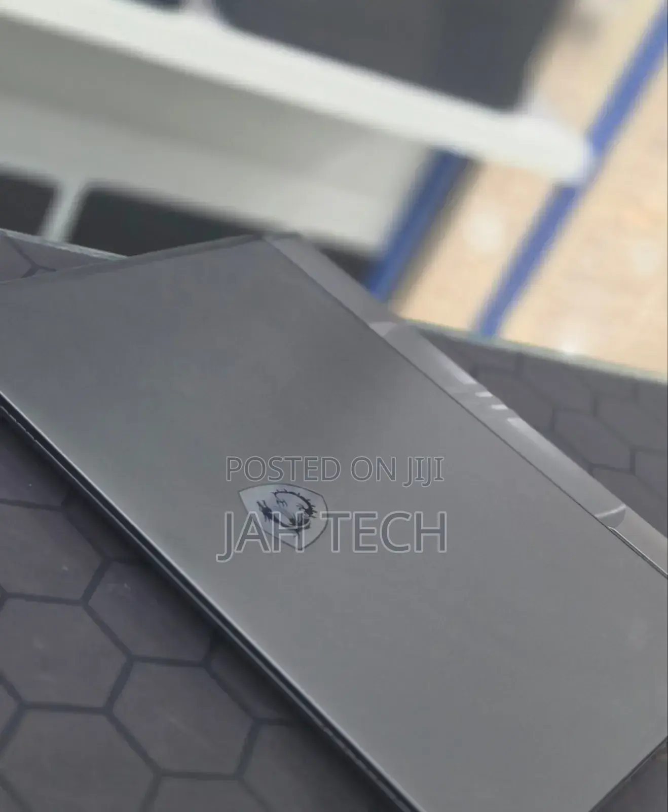 New Laptop MSI Vector GP68 HX 13V 16GB Intel Core Ultra 9 SSD 1T