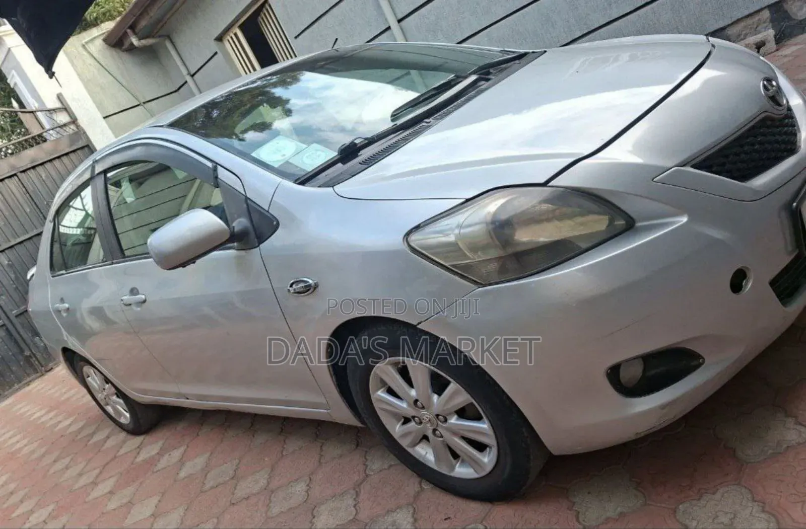 Toyota Yaris 2009 Silver