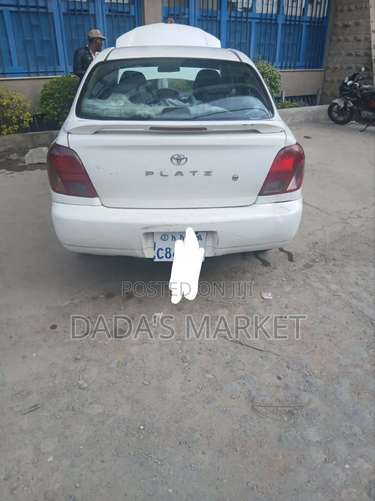 Toyota Platz 2002 White
