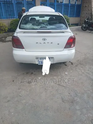 Toyota Platz 2002 White