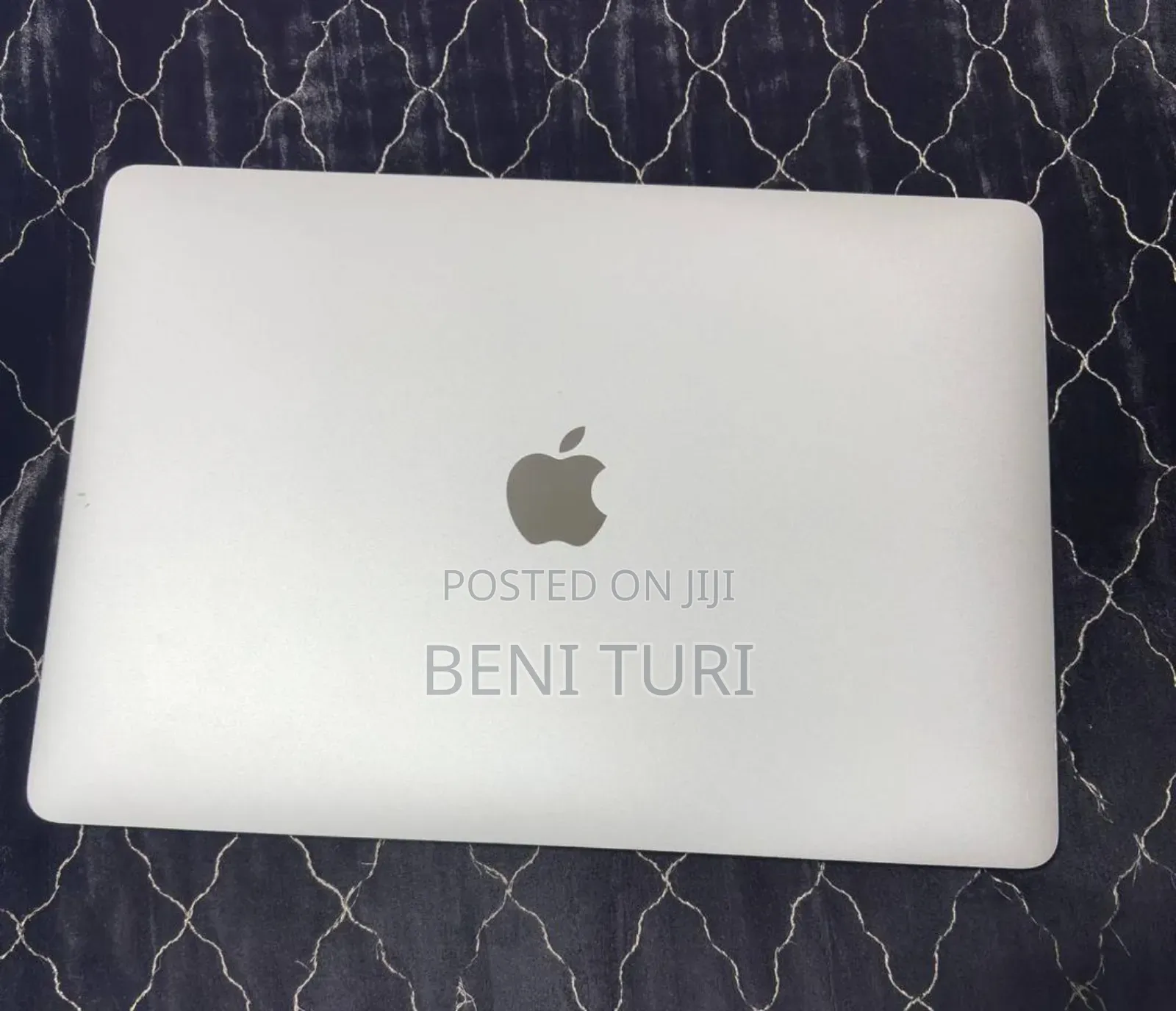 New Laptop Apple MacBook Pro 2017 8GB Intel Core i5 SSD 256GB