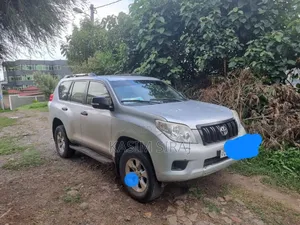 Toyota Land Cruiser Prado 3.0 TD 2010 Silver