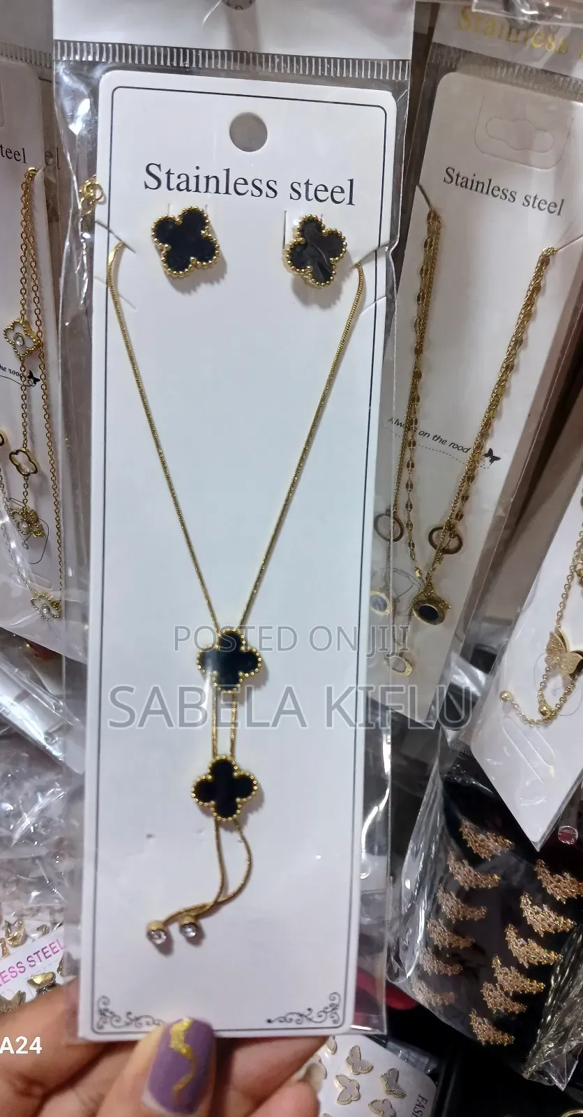 Melano Necklace