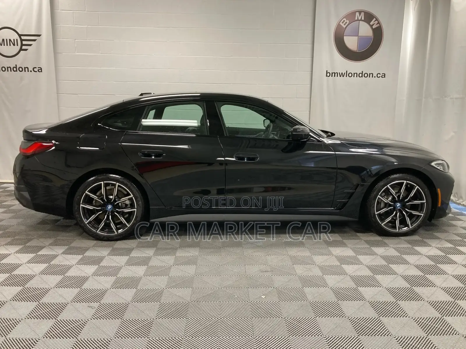 New BMW i4 eDrive40 2024 Black