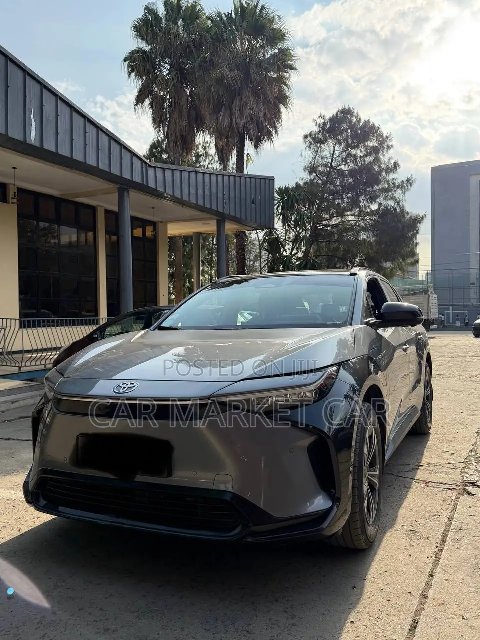 Toyota bZ4X Limited AWD 2024 Gray