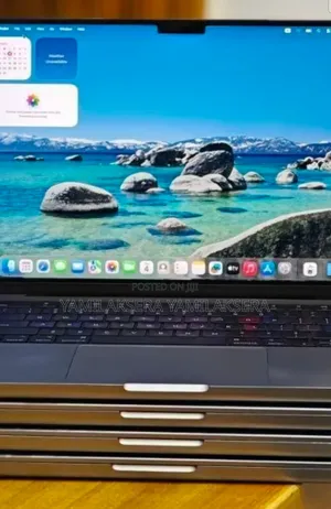 New Laptop Apple MacBook Pro M1 32GB Apple M1 Pro SSD 512GB