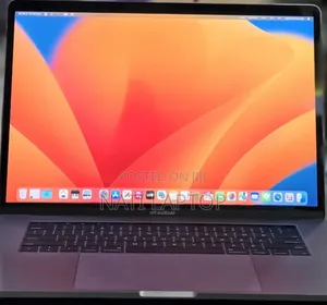 New Laptop Apple MacBook Pro 2019 16GB Intel Core i7 SSD 512GB