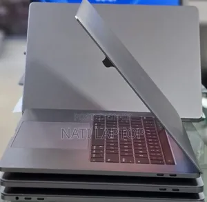 New Laptop Apple MacBook Pro 2019 16GB Intel Core i7 SSD 512GB