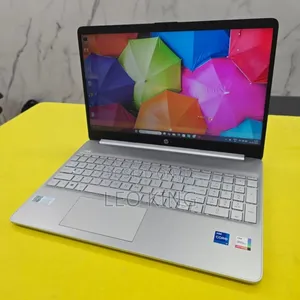 New Laptop HP 15-dy2075tg 16GB Intel Core i7 SSD 512GB