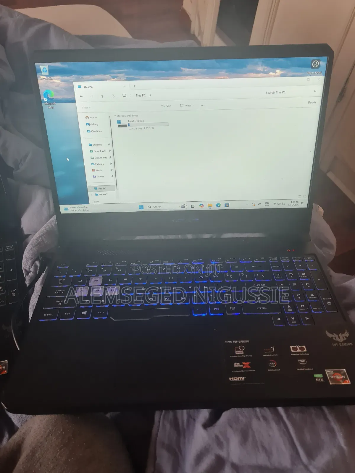 Laptop Asus TUF Gaming FX504 1GB AMD Ryzen 7 HDD+SSD 1T